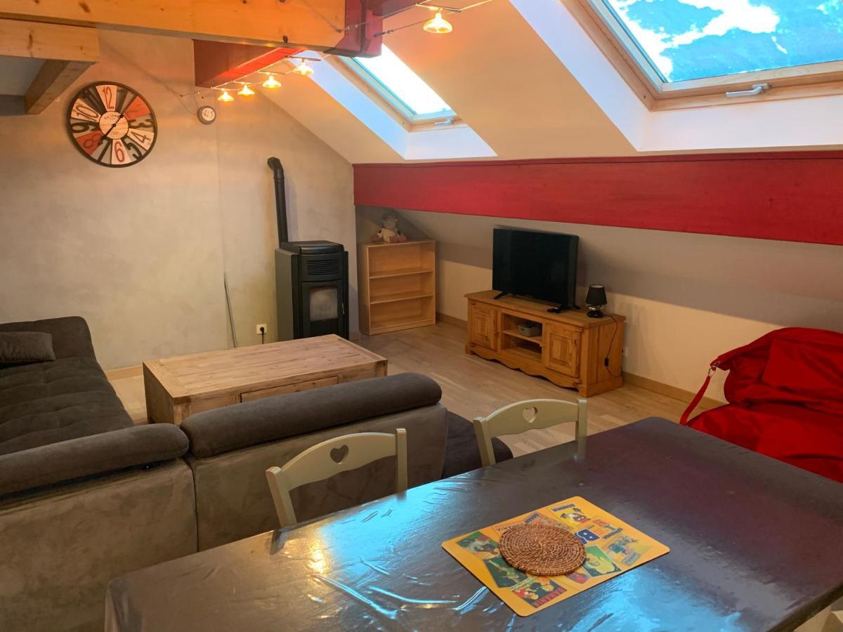 Appartement loft sur les montagnes à Saint-Michel-de-Chaillol Extérieur photo